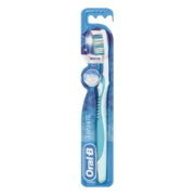 3D White Toothbrush Medium