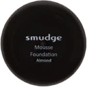 Mousse Foundation Almond