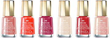 10-sizzling-nail-polishes-for-summer-Image10